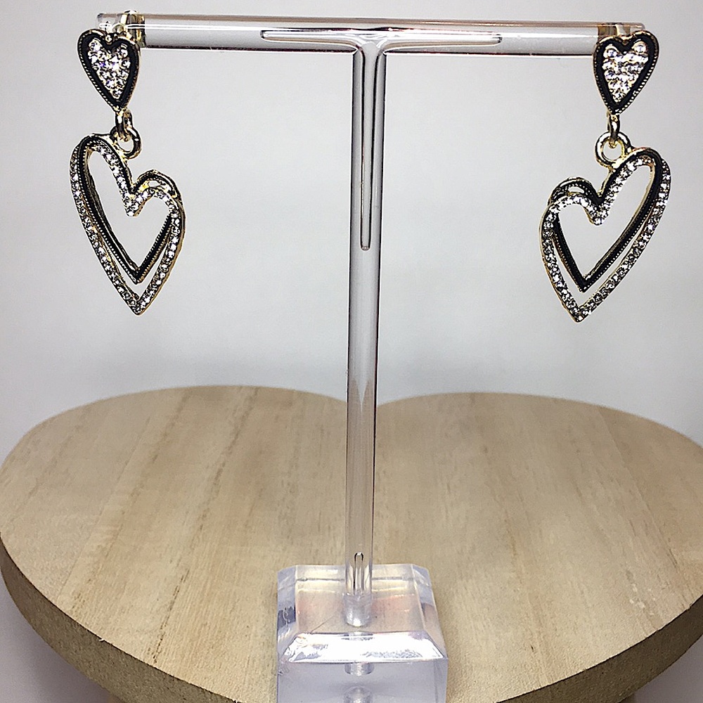 NEW DREAM PLUS RHINESTONE GOLD HEART EARRINGS